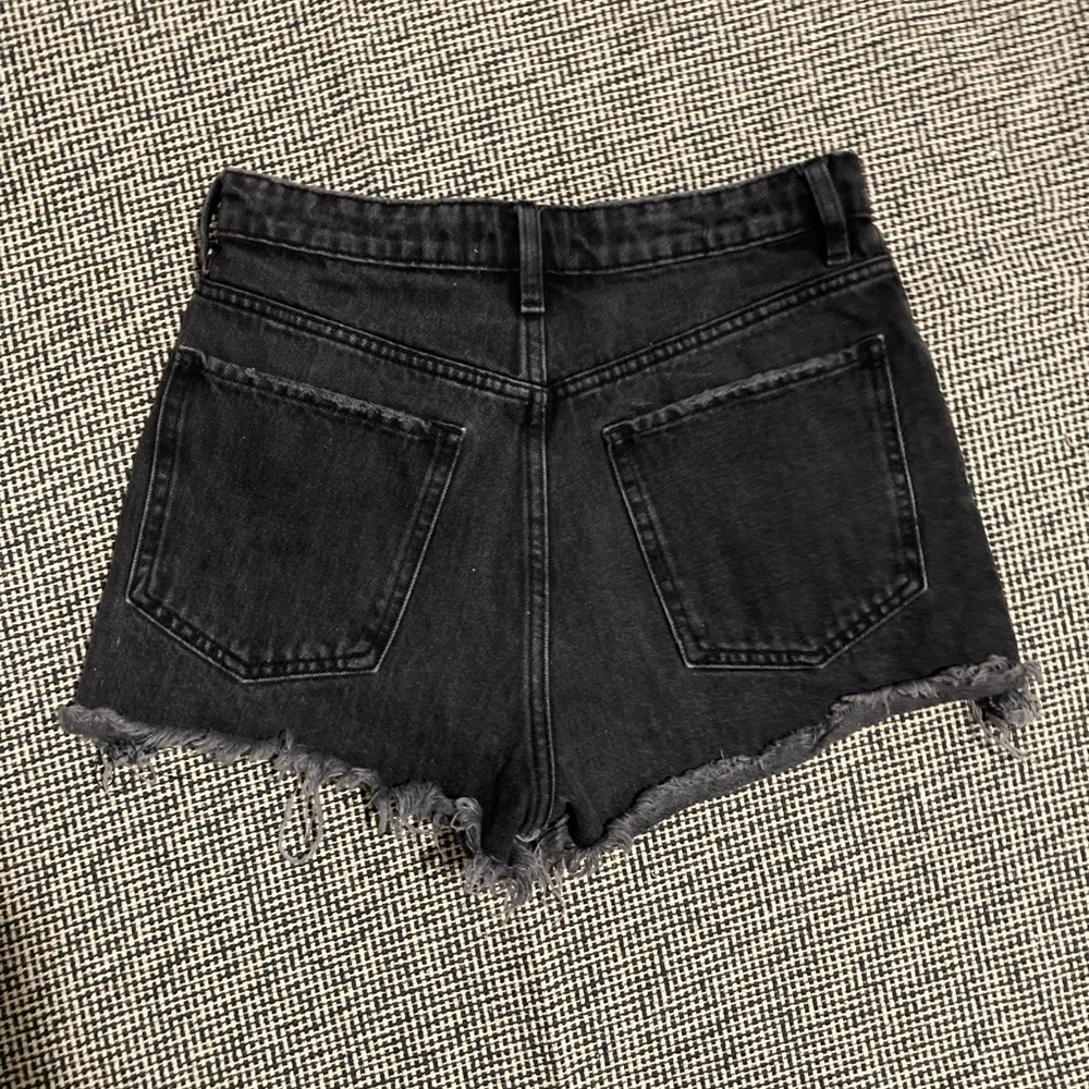 Zara Black Denim  Shorts Cut Off - Picture 3 of 7